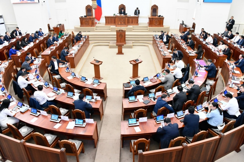 Монгол Улсын хөгжлийн 2027 оны төлөвлөгөө батлах тухай“ Улсын их хурлын тогтоолыг баталлаа