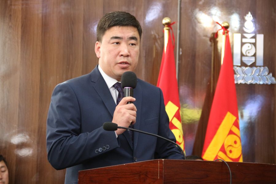 Ц.Идэрбат: Ургац хураалтад шаардлагатай 3.5 мянган тонн шатахууны нөөцийг бүрдүүлэхээр төлөвлөж байна